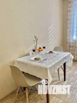 1-к квартира, посуточно, 46м2, 2/10 этаж