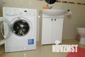 1-к квартира, посуточно, 42м2, 6/9 этаж