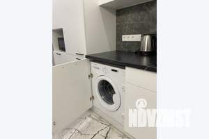 1-к квартира, посуточно, 40м2, 8/15 этаж