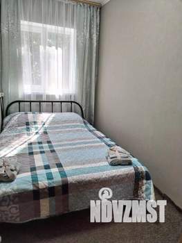 2-к квартира, посуточно, 40м2, 1/1 этаж