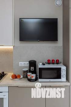 1-к квартира, посуточно, 37м2, 8/10 этаж