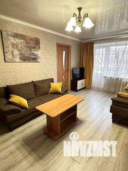 2-к квартира, посуточно, 41м2, 1/1 этаж