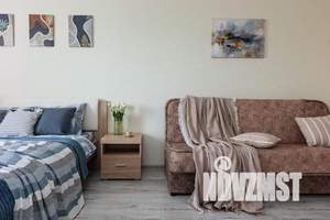 1-к квартира, посуточно, 42м2, 7/10 этаж