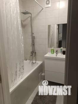 1-к квартира, посуточно, 36м2, 1/4 этаж