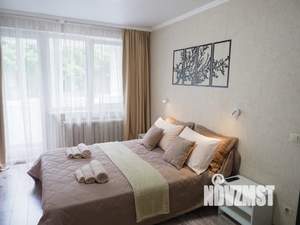 1-к квартира, посуточно, 32м2, 2/9 этаж