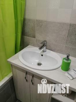 2-к квартира, посуточно, 47м2, 1/6 этаж