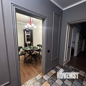 3-к квартира, посуточно, 58м2, 1/3 этаж