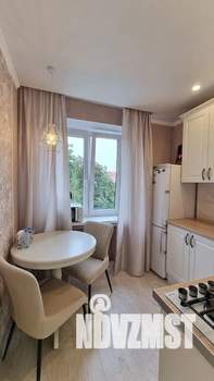 1-к квартира, посуточно, 32м2, 4/4 этаж