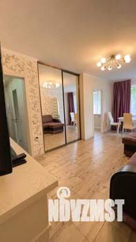 2-к квартира, посуточно, 44м2, 1/1 этаж