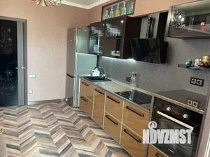 Студия квартира, посуточно, 52м2, 6/10 этаж