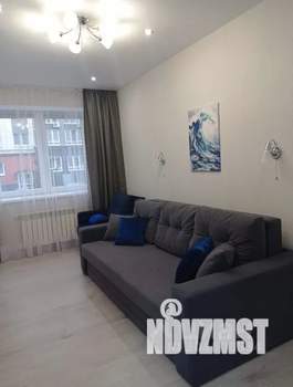 1-к квартира, посуточно, 33м2, 1/8 этаж