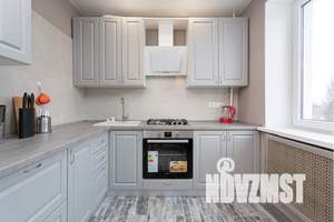 2-к квартира, посуточно, 47м2, 6/9 этаж