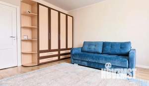 1-к квартира, посуточно, 52м2, 1/1 этаж