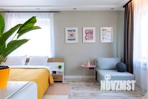 Студия квартира, посуточно, 32м2, 3/3 этаж