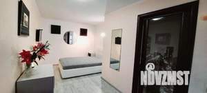 2-к квартира, посуточно, 50м2, 1/1 этаж