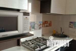 1-к квартира, посуточно, 42м2, 6/9 этаж
