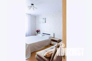 1-к квартира, посуточно, 44м2, 8/12 этаж