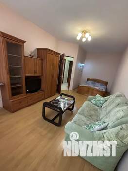 1-к квартира, посуточно, 42м2, 4/9 этаж