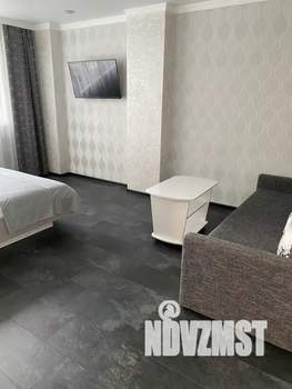 1-к квартира, посуточно, 37м2, 4/9 этаж