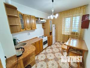 1-к квартира, посуточно, 46м2, 14/14 этаж