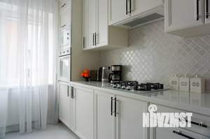 1-к квартира, посуточно, 42м2, 8/10 этаж