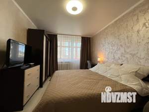 1-к квартира, посуточно, 32м2, 1/9 этаж