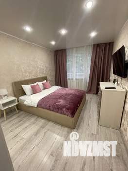 3-к квартира, посуточно, 65м2, 1/10 этаж