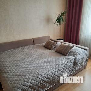 1-к квартира, на длительный срок, 40м2, 8/8 этаж