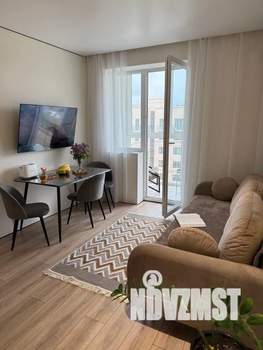 1-к квартира, посуточно, 47м2, 10/10 этаж