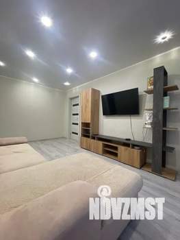 3-к квартира, посуточно, 65м2, 1/10 этаж