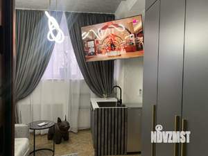 Студия квартира, посуточно, 28м2, 1/10 этаж