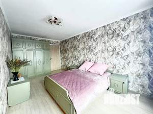 3-к квартира, посуточно, 59м2, 5/5 этаж