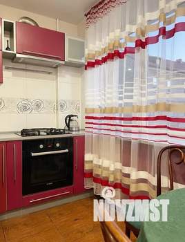 2-к квартира, посуточно, 49м2, 3/5 этаж