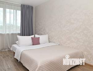 1-к квартира, посуточно, 38м2, 1/1 этаж