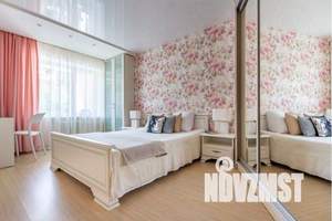 3-к квартира, посуточно, 65м2, 2/5 этаж