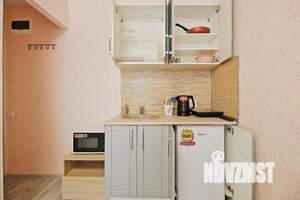 Студия квартира, посуточно, 13м2, 1/5 этаж