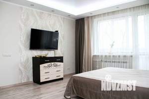 1-к квартира, посуточно, 42м2, 1/1 этаж