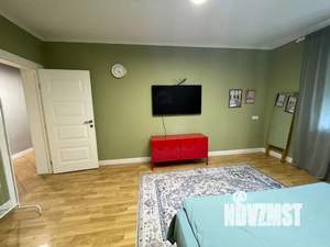 2-к квартира, посуточно, 75м2, 1/4 этаж