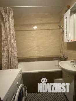 2-к квартира, посуточно, 64м2, 4/10 этаж