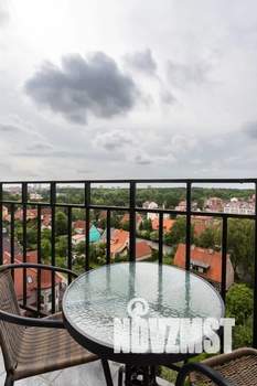 Студия квартира, посуточно, 44м2, 9/9 этаж