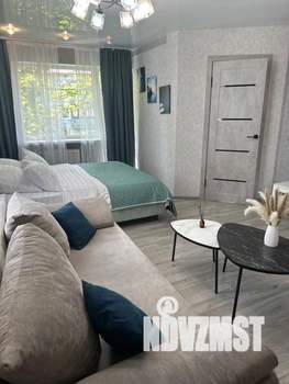 1-к квартира, посуточно, 33м2, 1/1 этаж