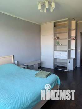 1-к квартира, посуточно, 38м2, 7/17 этаж