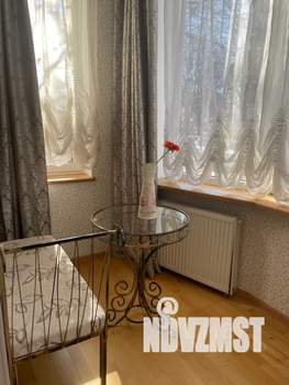 1-к квартира, посуточно, 40м2, 1/5 этаж