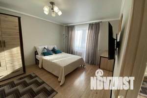 1-к квартира, посуточно, 35м2, 2/5 этаж