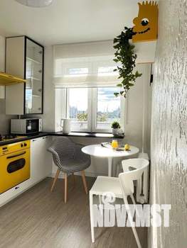 1-к квартира, посуточно, 35м2, 6/9 этаж