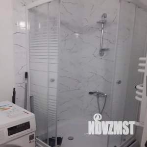 1-к квартира, посуточно, 45м2, 2/9 этаж