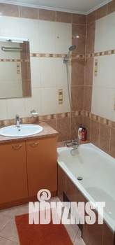 1-к квартира, посуточно, 40м2, 2/3 этаж