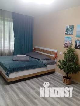 1-к квартира, посуточно, 39м2, 1/10 этаж