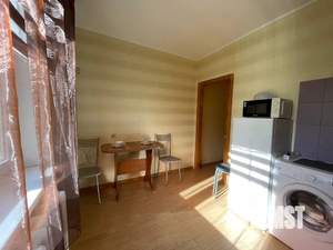 1-к квартира, посуточно, 37м2, 1/9 этаж