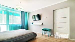 1-к квартира, посуточно, 35м2, 3/10 этаж